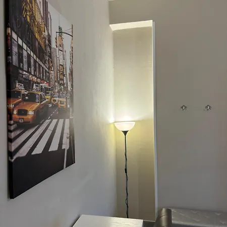 Alle Porte Di Bed & Breakfast